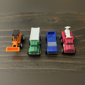 Turbo Wheels Micro vehicles ! Lot of four trucks !